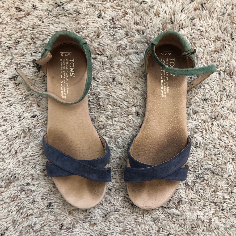 Spring TOMS Sandals